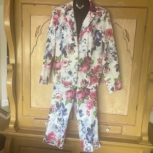 Jacket and matching capris